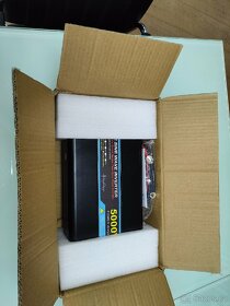 Měnič napětí 12V/5000W čistý sinus - 2