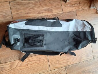 Batoh na motorku  nepromokavý Q bag - 2