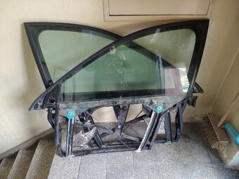 A6 C5 přední stahovačky - 2