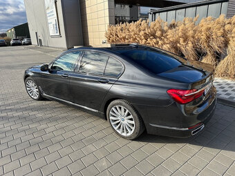 BMW G11 750d xDrive - 2
