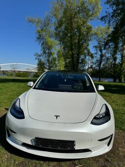 TESLA model 3 LONG RANGE 324KW, TEP. ČERPADLO, REFRESH 2021 - 2