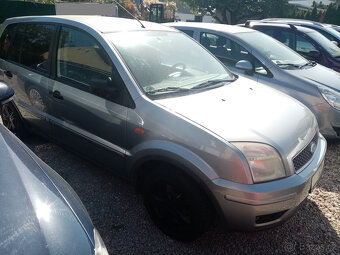 Ford Fusion 1.4 59Kw RV.2004 - náhradní díly - 2