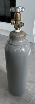 Co2 láhev - 2