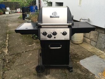 Broil King Monarch 340 - 2