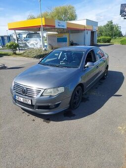 Volkswagen Passat b6 2.0 tdi 103 kw - 2
