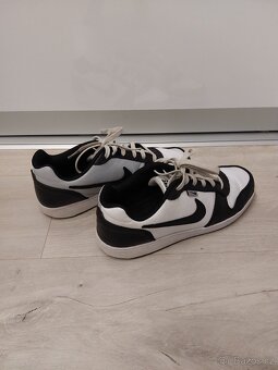 Tenisky Nike Low vel. 45 - 2