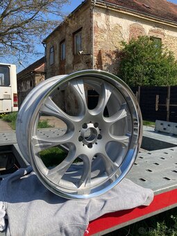 Brabus R23 - 2