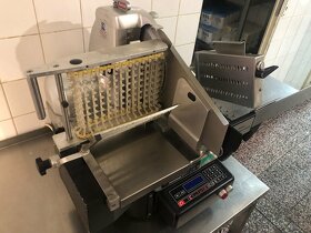 Automatický nařezový stroj Berkel 834 EPB - 2