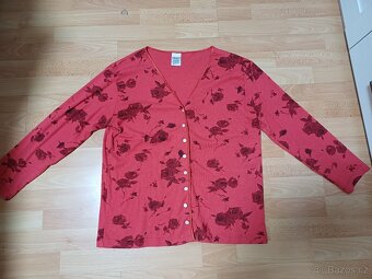 Svetřík na knoflíky velikosti XL - 2