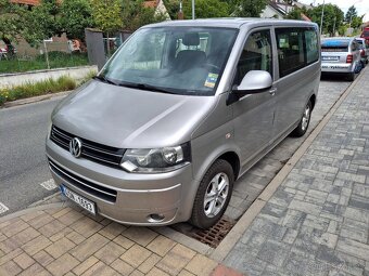 Prodám Volkswagen Multivan 7 místný - 2