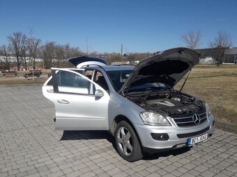 Mercedes-Benz ML 320 CDI 4 matic - 2