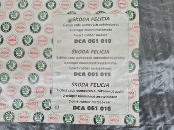 zadní gumové rohože (koberce) Škoda Felicia DCA061016 - 2