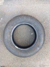 Pneu 175/70 R 13 - 2