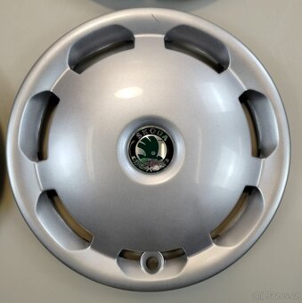 Poklice Škoda 15" 4ks limitovaná edice - 2