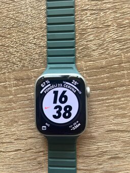 Apple Watch 9 45mm - 2