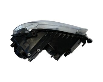 Levý halogen světlomet 1T1941005B VW Touran 1T2 FL r.v. 2008 - 2