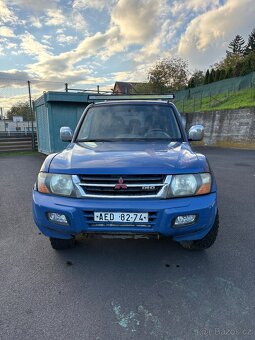 Mitsubishi Pajero - 2