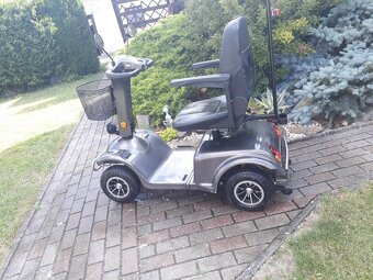 Skútr pro seniory - 2