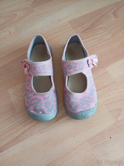 dívčí bačkory vel. 32 - 2