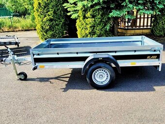 Brzděný přívěsný vozík 1300Kg, 2,65m x 1,30m, svařovaný rám - 2