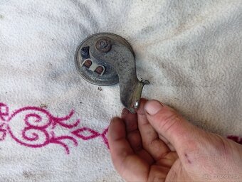 Suzuki Burgman 200 rok 2008 klaxon - 2