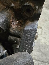 Spodek motoru 1.6 TDI 77kw CAY - 2