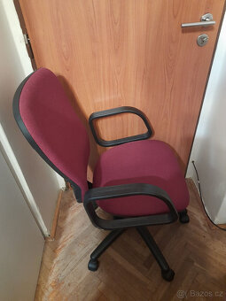 Kancelářské křeslo, kolečková židle - 2
