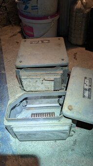 Elektrorozvaděč hliníková skříňka - 2