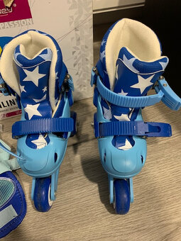 Kolečkové brusle modré 27-30 - 2