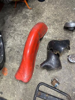 Jawa 555 Jawa 50  díly - 2