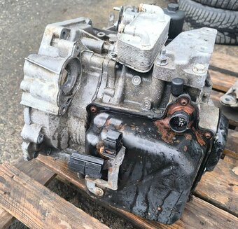 VW PASSAT B6 Automatická převodovka - 02E301107 - 2