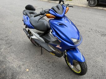 Yamaha Aerox 100 - 2