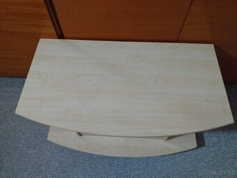 Televizní stolek se šuplíkem. - 2