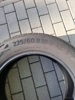 Pneu Continental 225/60 R18 - 2