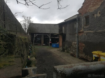 RD se stodolou Bořislav - 2