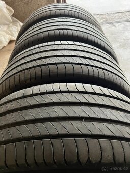 Michelin Primacy 235/50 R19 - 2