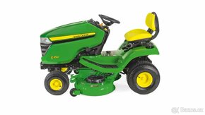 Koupím zahradní traktor John Deere řada 300 - 2