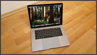 Apple MacBook Pro 15“ CZ A1990 i7 2,6GHz 16GB RAM 250GB disk - 2