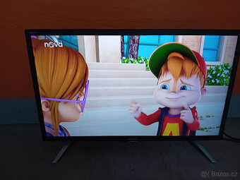 LED TV Sharp - 61cm, WIFI, SMART, USB - 2