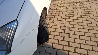 Prodám Ford Focus hatchback - 2