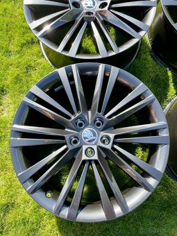 🛞Alu kola Škoda Canopus 19” Superb, 5x112 - 2