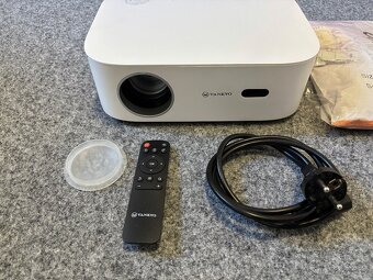 Full-HD Projektor VANKYO PERFORMANCE V700W + 100" plátno - 2