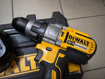 DeWalt Aku příklep šroubovák dcd 996 + 5,0 Ah + nab - 2