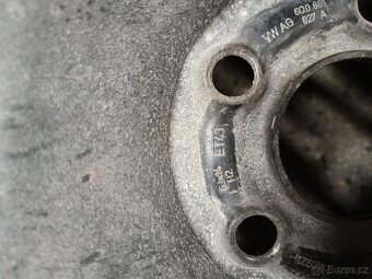 Gumy na diskach Fabia 185/60 R 14 - 2