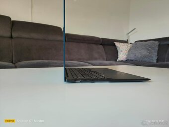 TOP - Lehký Samsung Galaxy Book Pro 15" s Intel i5 a Bonusy - 2