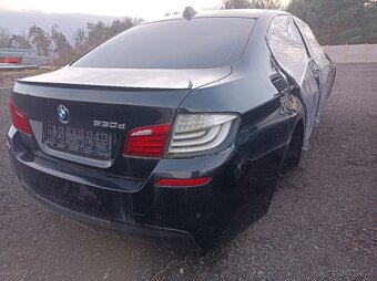 BMW f10 530d x drive blackshapirre - 2