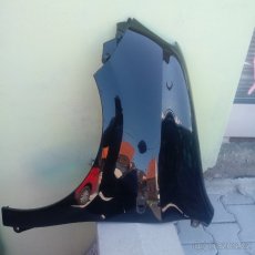 Renault Twingo III od 2014-kapota,blatník,nárazníky - 2