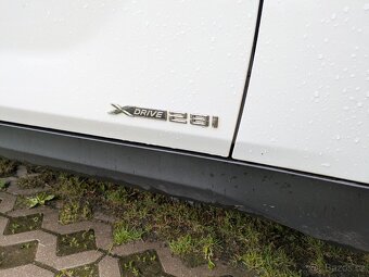 BMW X1 28i x-drive 240HP - nejvýkonnější X1 - 2