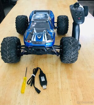 RC auto s dalkovim ovladanim Spirit monster, modrá - 2