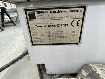 Ohraňovací lis TRUMPF TrumaBend C110, z roku 2003. - 2